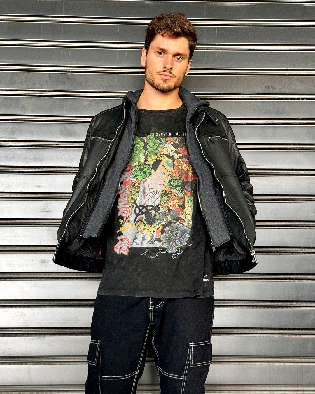 Camiseta Oshima