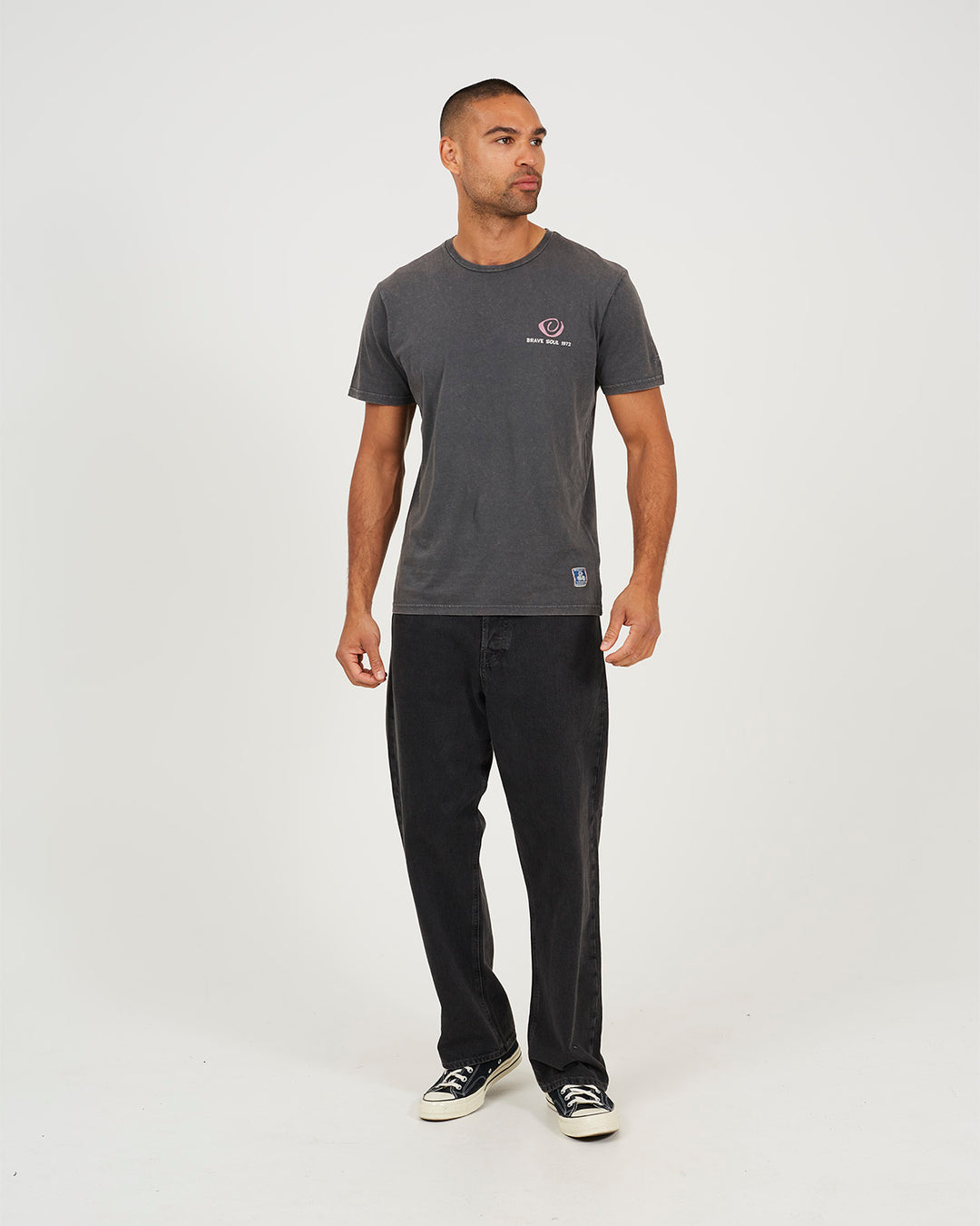 Camiseta Surin Charcoal